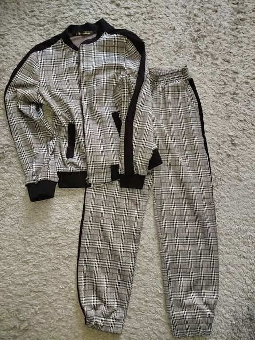 Продам женскую одежду