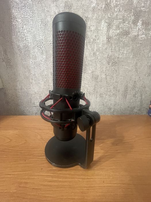 микрофон hyperx quadcast рабочий, хороший