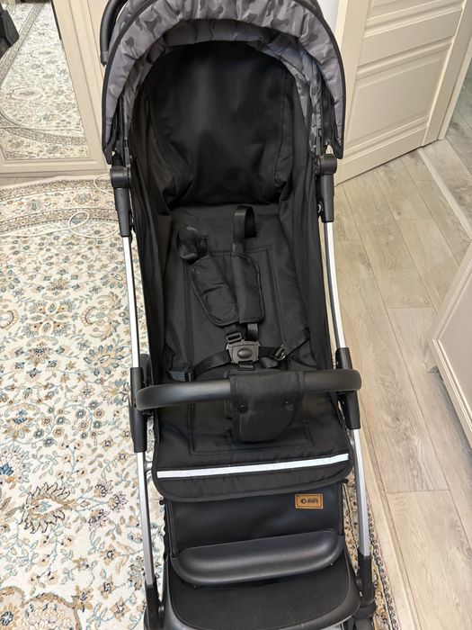 Коляска прогулочная