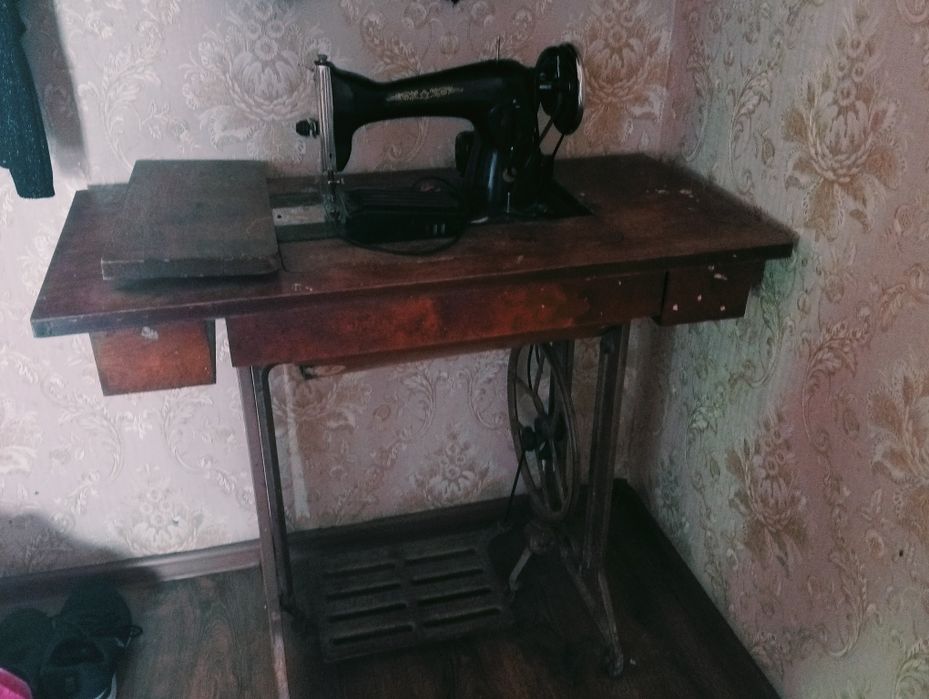 Тыгын машина швейная машинка