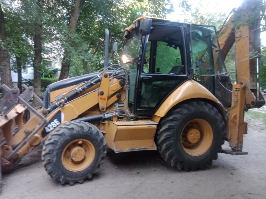 Услуги аренды экскаватор погрузчик