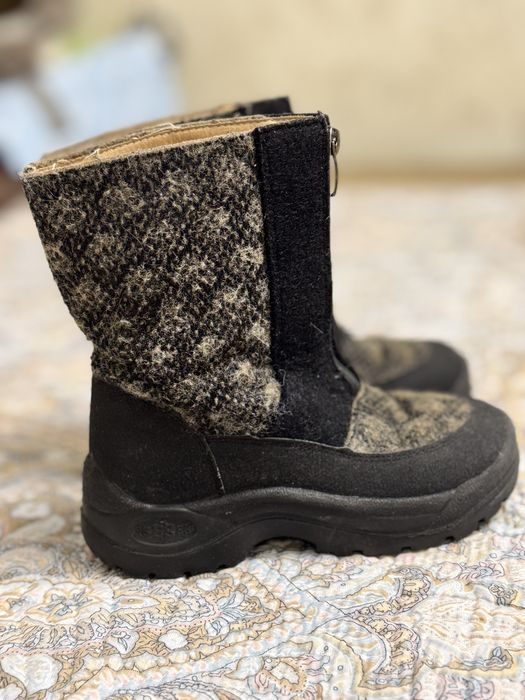 Продам  детские валенки