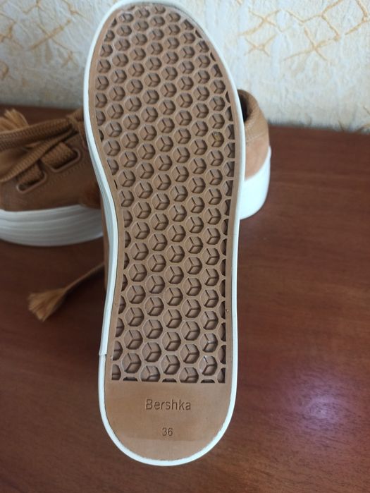 Обувь женская ,одета один раз, не подошёл размер