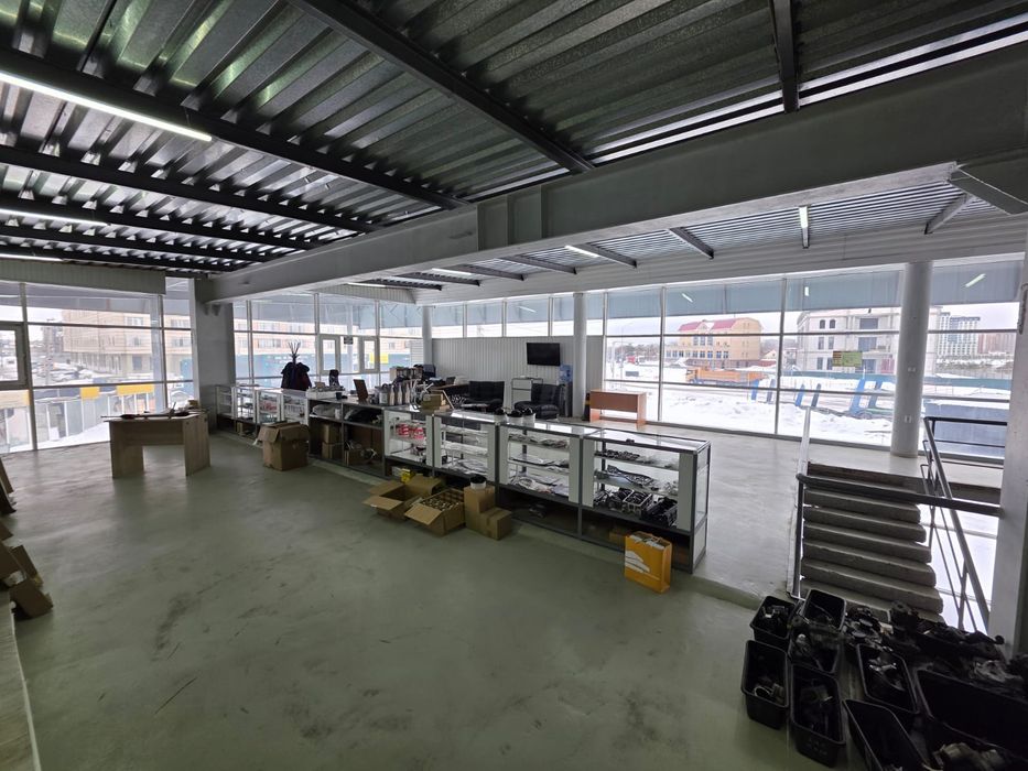 Сдам в аренду помещение 460 м2 ..