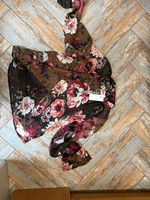Пролетно летни тениски блузки внос UK zara и други