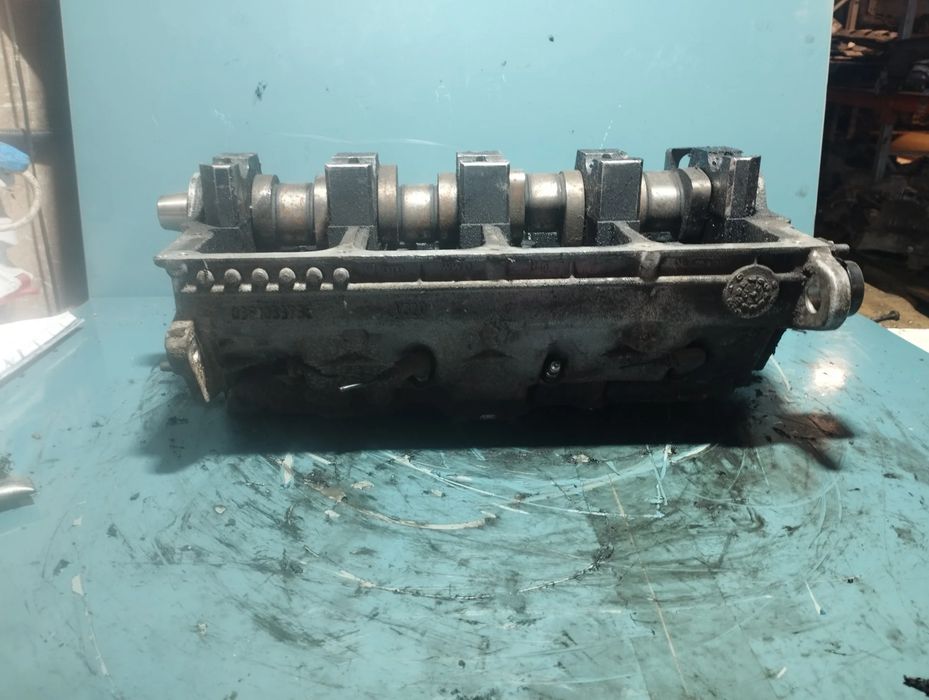 Chiulasa 038103373R Volkswagen VW Passat 1.9 TDI 6MT (131 hp)