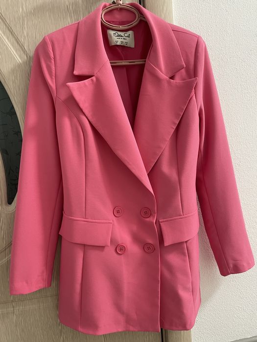 Дамско розово сако