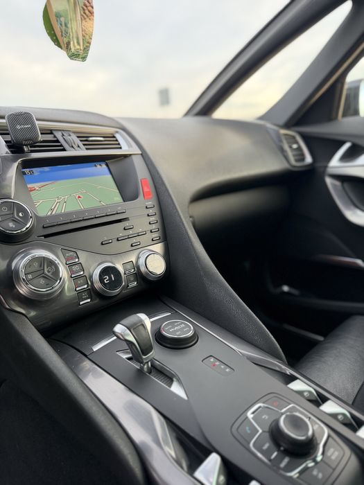 Citroen DS5 2.0 Diesel&Hybrod  Euro 5