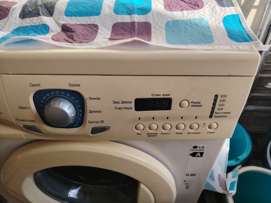 Стиральная машина LG на 5 кг.