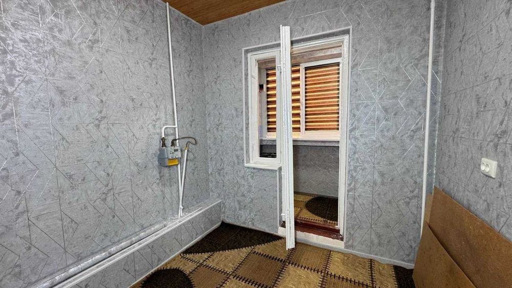 Киргили 29-мактаб 2 қаватда 2 хонали квартира сотилади. ID: 1468