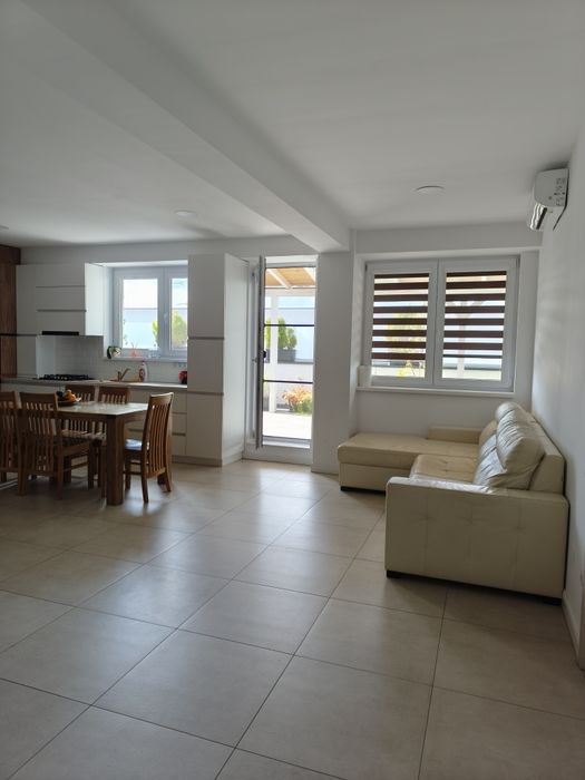 Apartament cu 4 camere,tip penthause