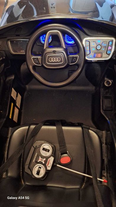 Masina electrica copii.