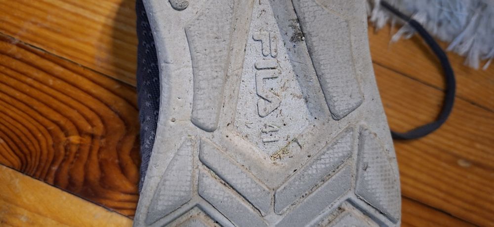 Маратонки Fila 41