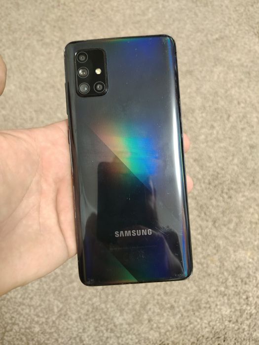 Samsung A71 ingrijit