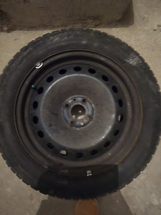 Vand 4 anvelope de IARNĂ, Bridgestone Blizzak 205/55/R16