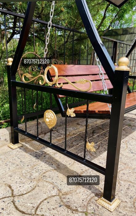 Кованые садовые качели