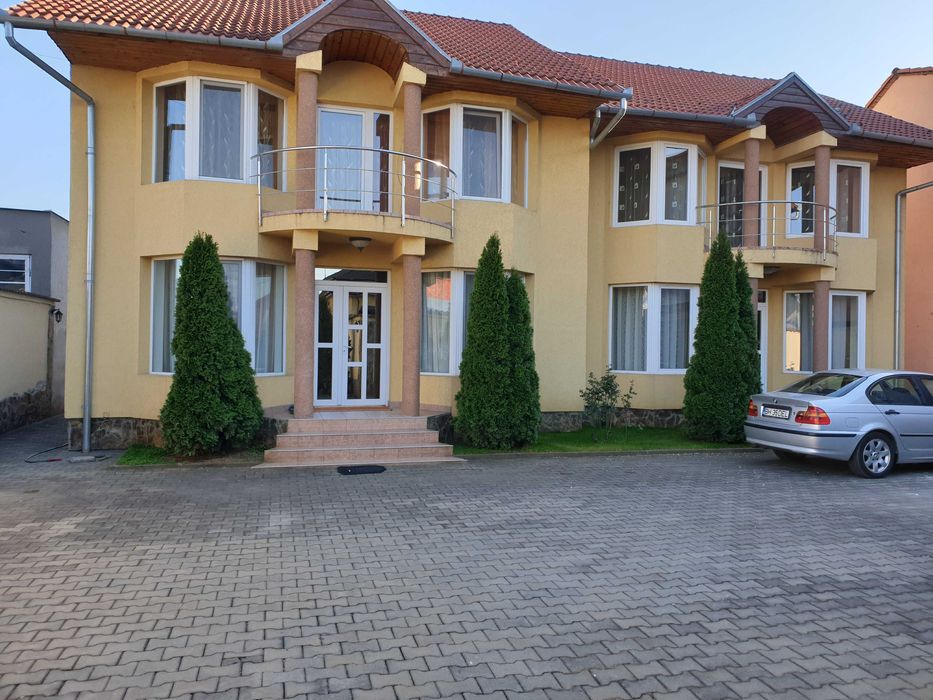 casa de inchiriat, Oradea