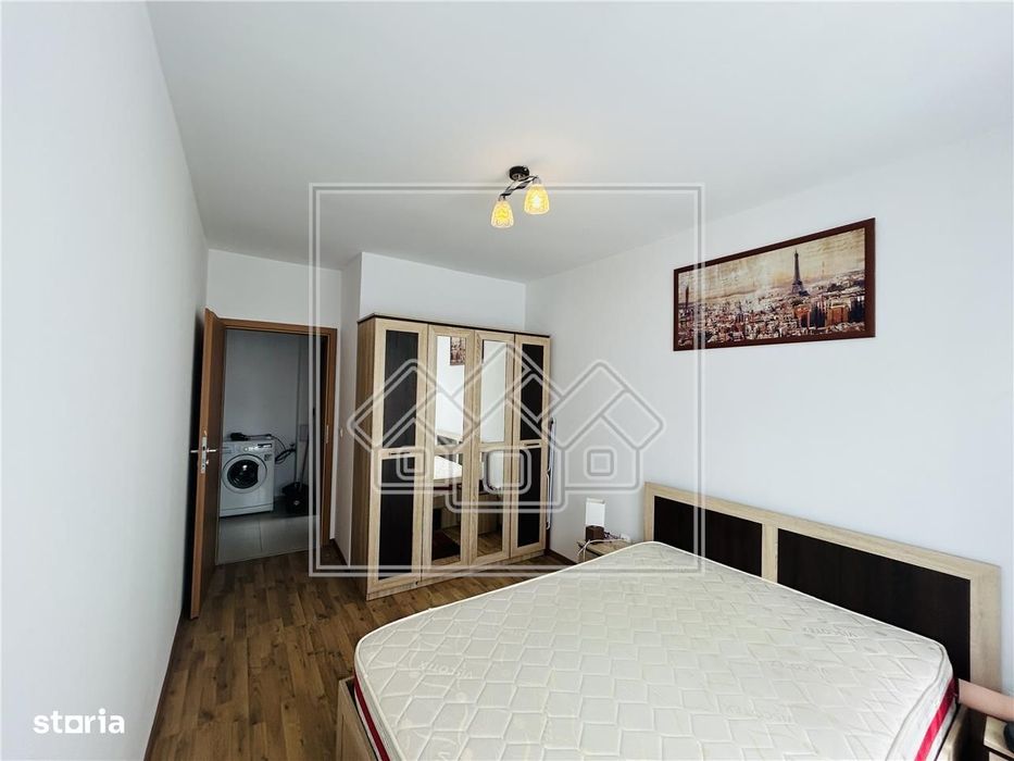 Apartament cu 2 camere, balcon, etaj 2\/4, loc de parcare - Ciresica