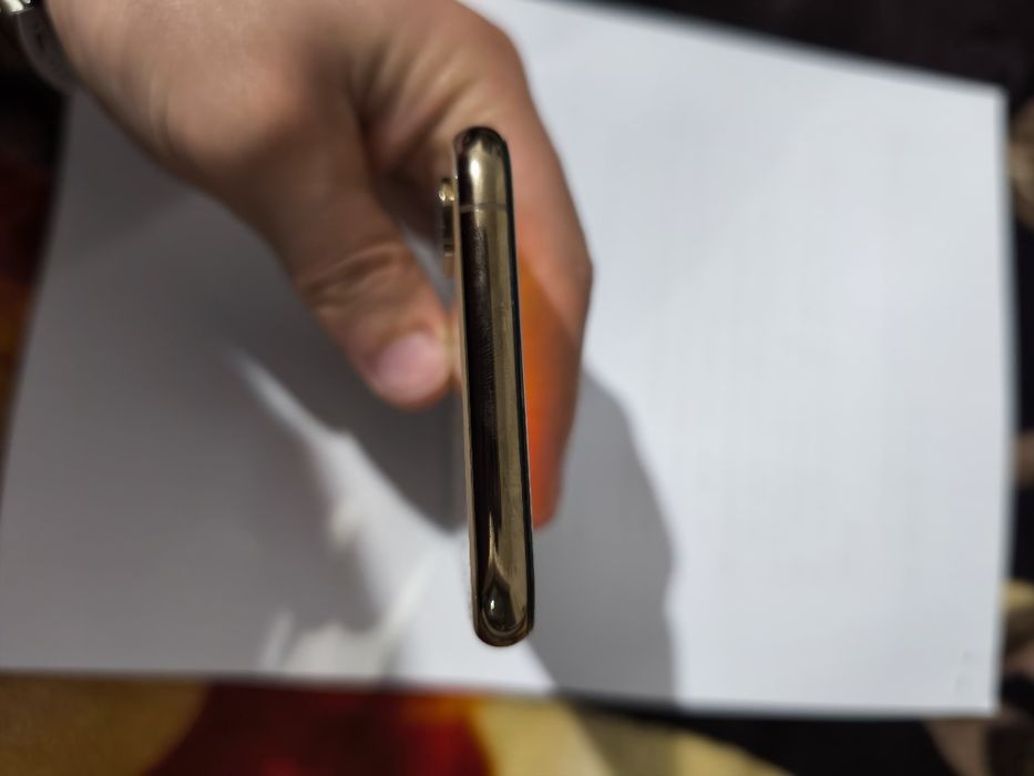 Iphone xs 64gb Icloud ga tushgan
