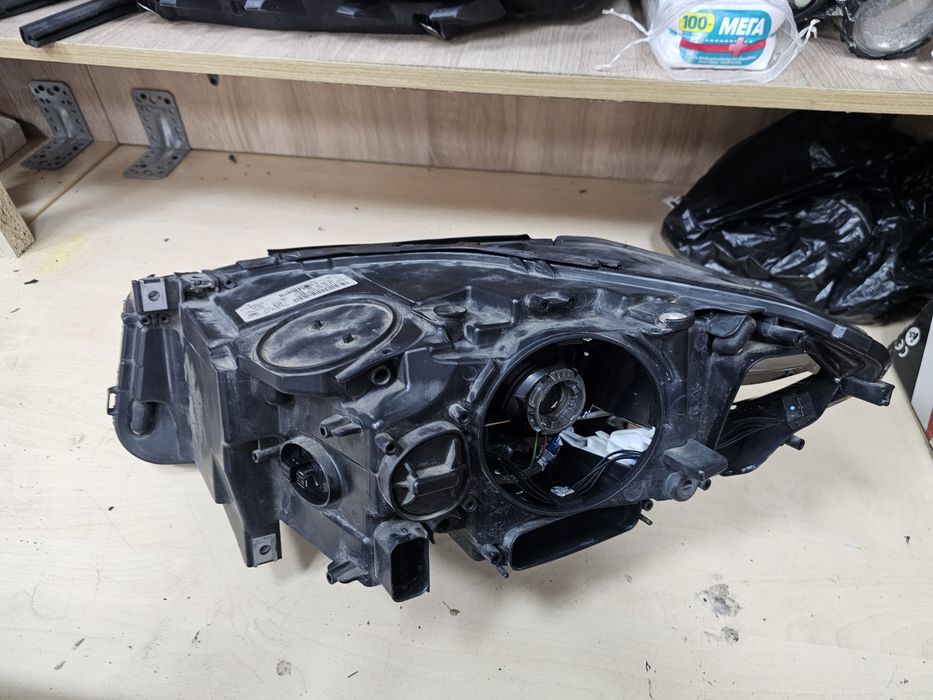 Десен фар BMW 5 F10 desen far бмв 5 ф10