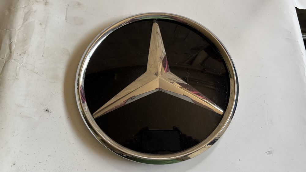Емблема за Mercedes стъклена
