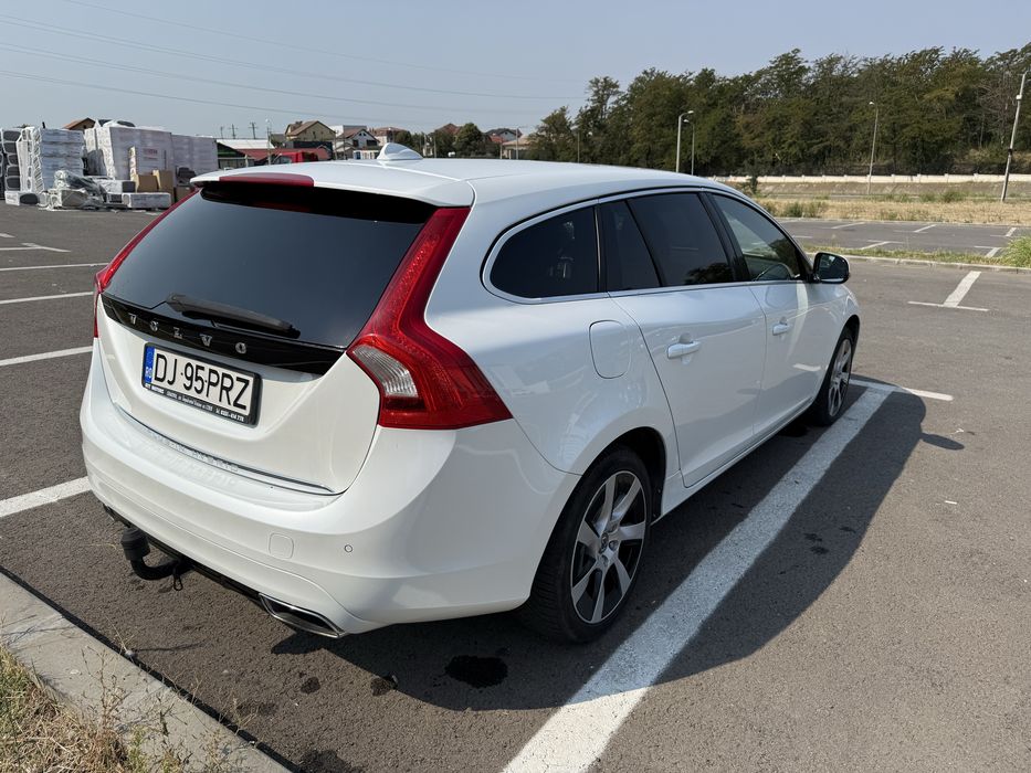 Vand Volvo V 60 hybrid 2014