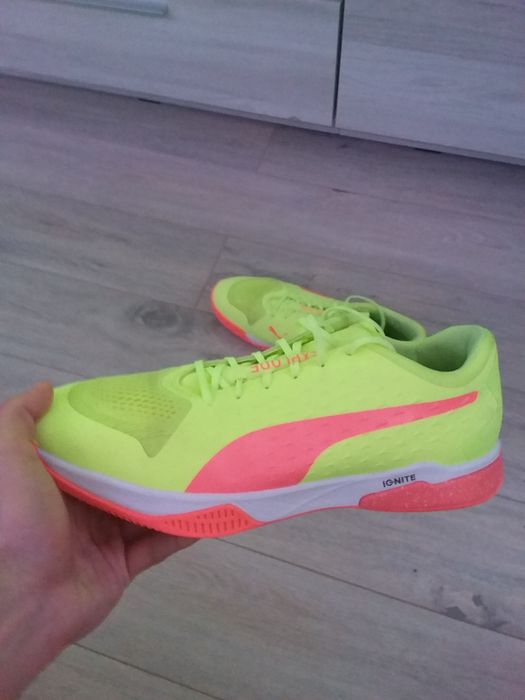 Vand adidasi Puma Explode 1