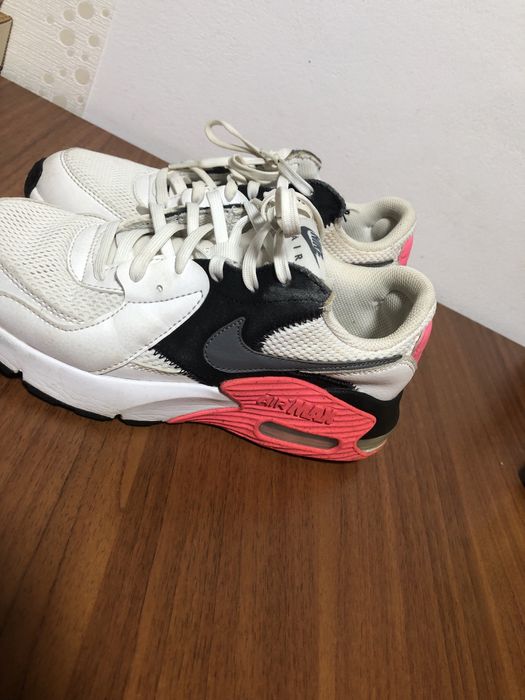 adidasi nike stare buna