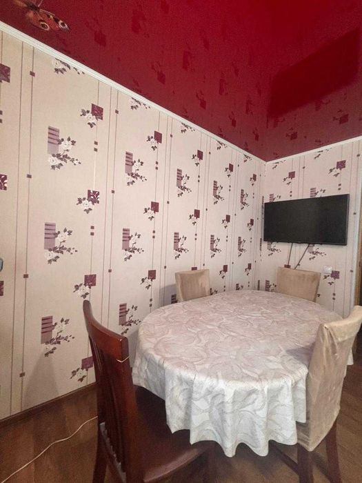 Продам квартиру 3 комнатную
