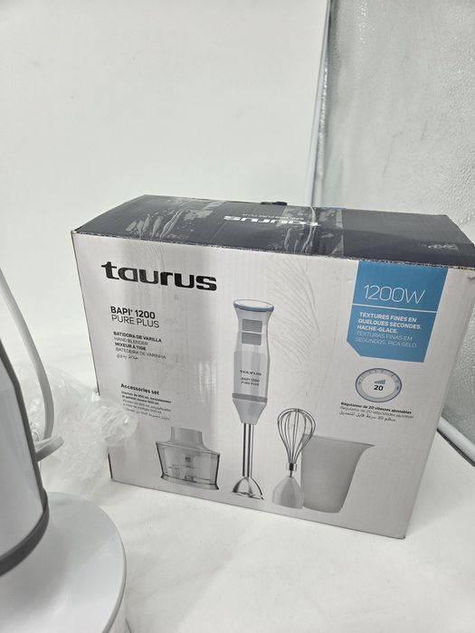 Чисто нов пасатор чопър миксер TAURUS 1200w