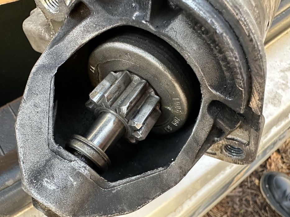 Стартер за Мерцедес Е класа W211