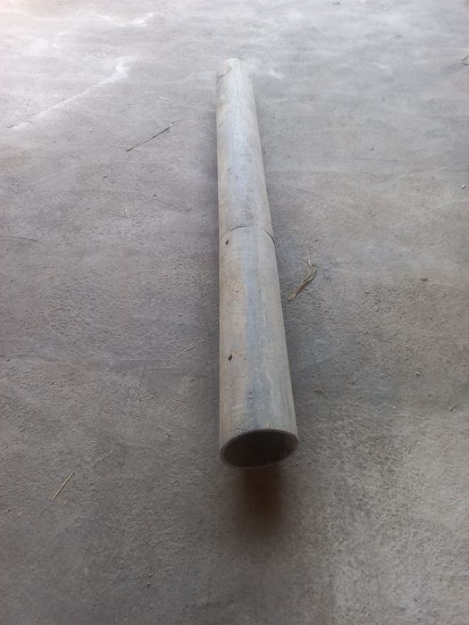 Plastmas truba sotiladi 200 lik 300ming sum