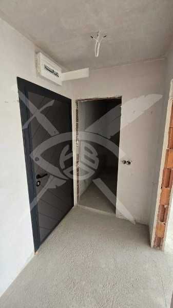 Продава се Тристаен апартамент в Бургас, Възраждане - 89 кв.м за 1204 €/кв.м - Снимка #4
