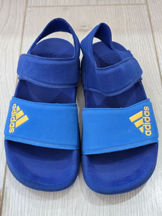 Детские  сандали Adidas original
