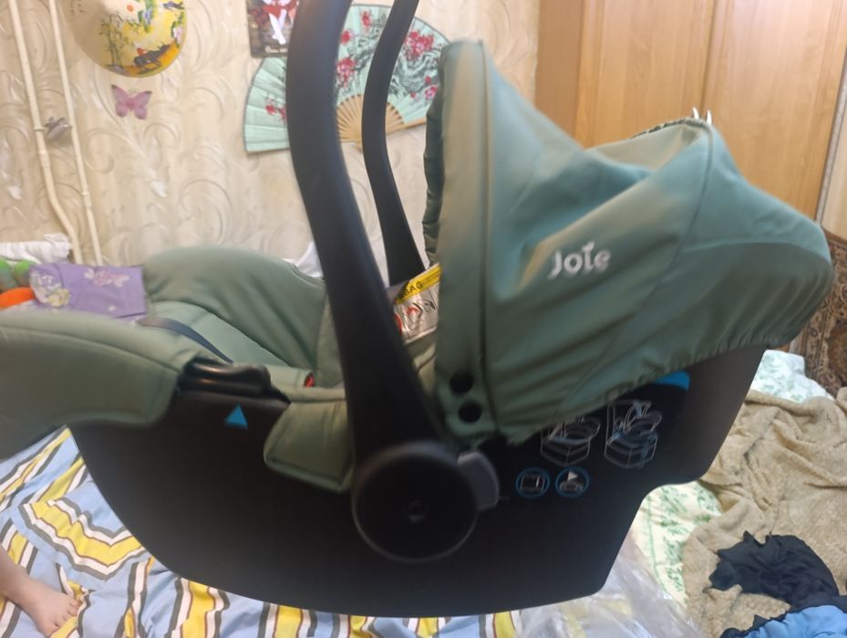 Продам Автокресло