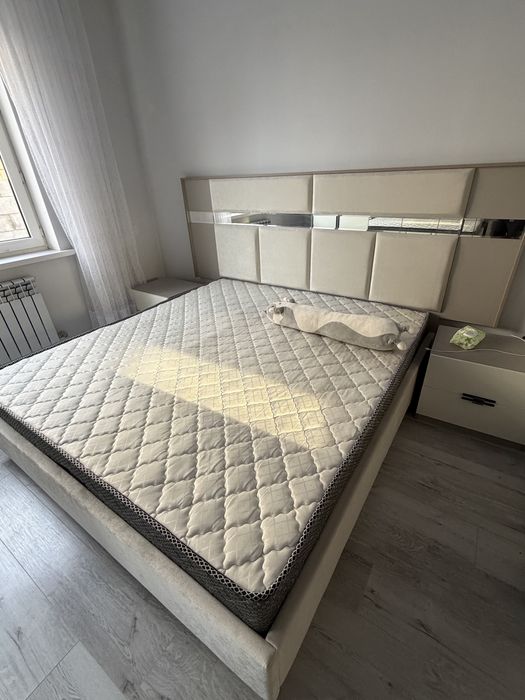 спальный гарнитур в хорошем состоянии!!!