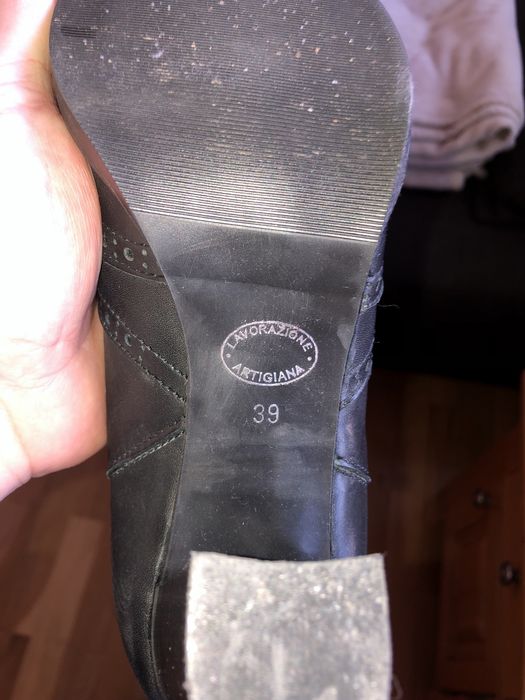 Vand ghete piele dama,de la Bata,marimea 39.