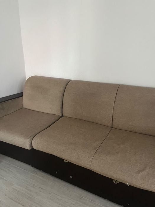 Продам диван в хорошем состоянии
