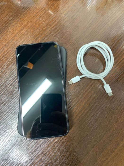 Айфон 15 про макс 512 в отличном состоянии