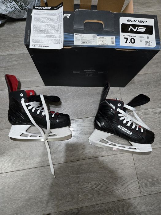 Коньки Bauer новые