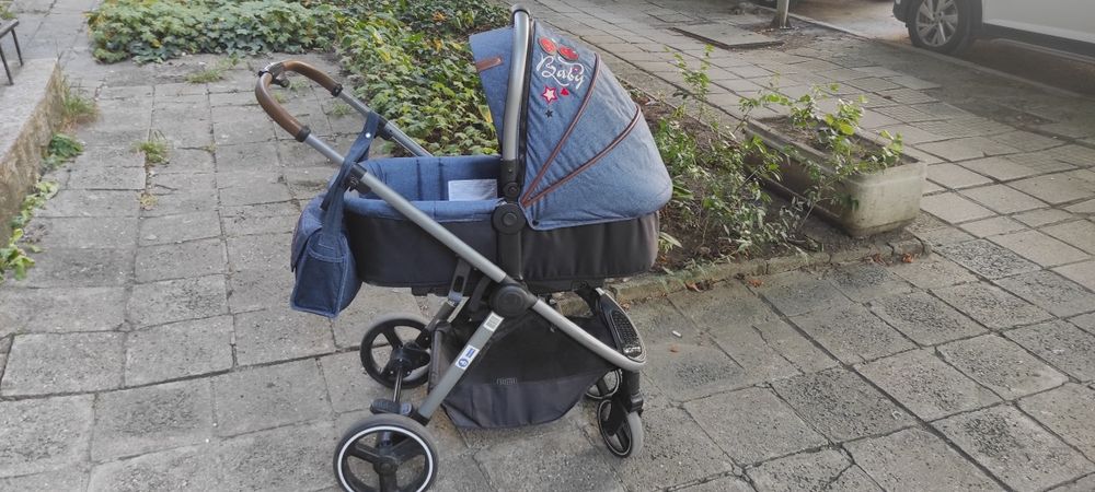 Бебешка количка 3 в 1