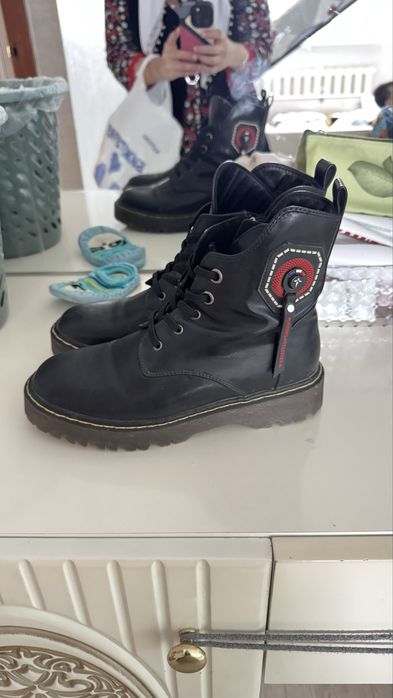 Ботинка осень 5000 тг