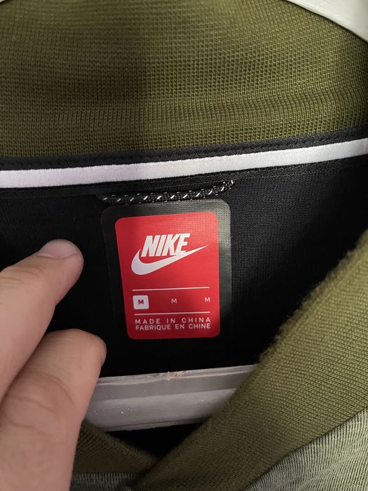 Яке Горнище Nike Tech Fleece Black Rose Destroyer Jordan Air Max Kobe