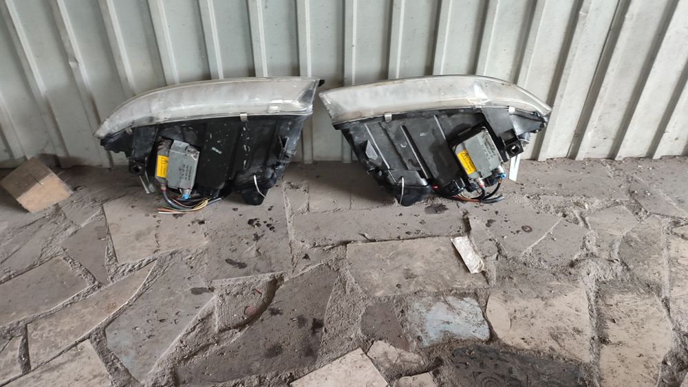 Фары на Ауди С5 ксенон