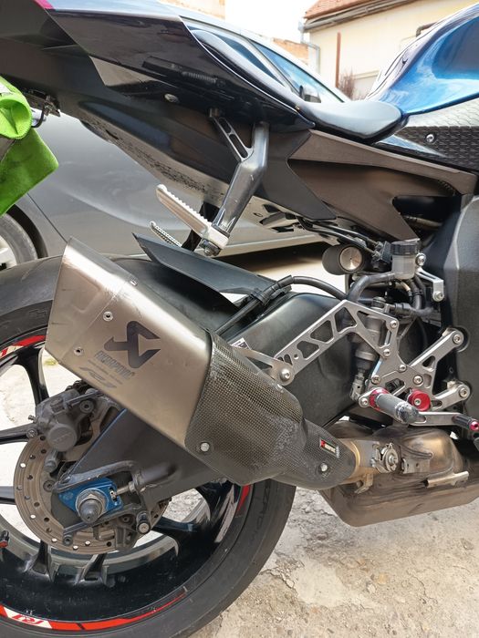 Vand yamaha r1 .2015