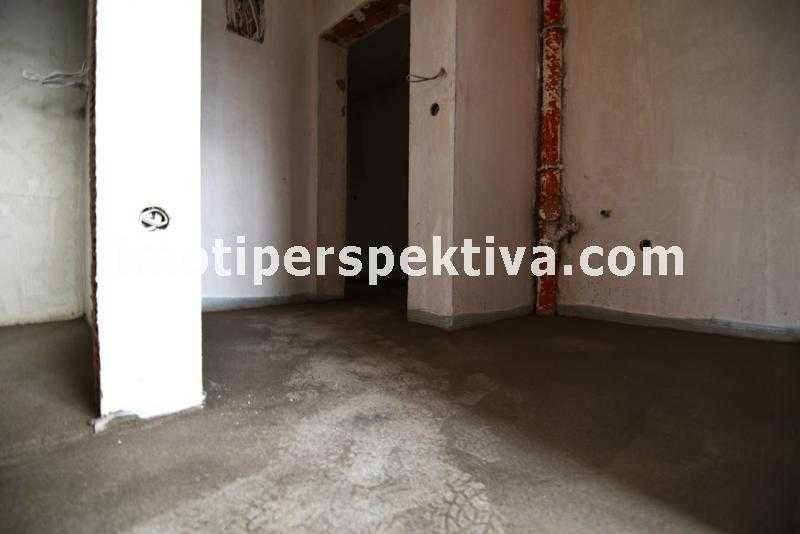 Продава се Двустаен апартамент в Пловдив, Кючук Париж - 53 кв.м за 688 €/кв.м - Снимка #9