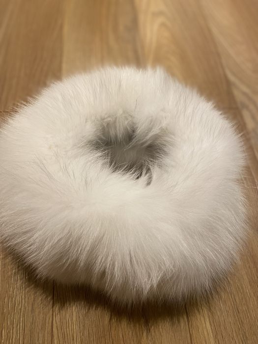 Bentiță din blană naturală de vulpe – model clasic royal, nouă