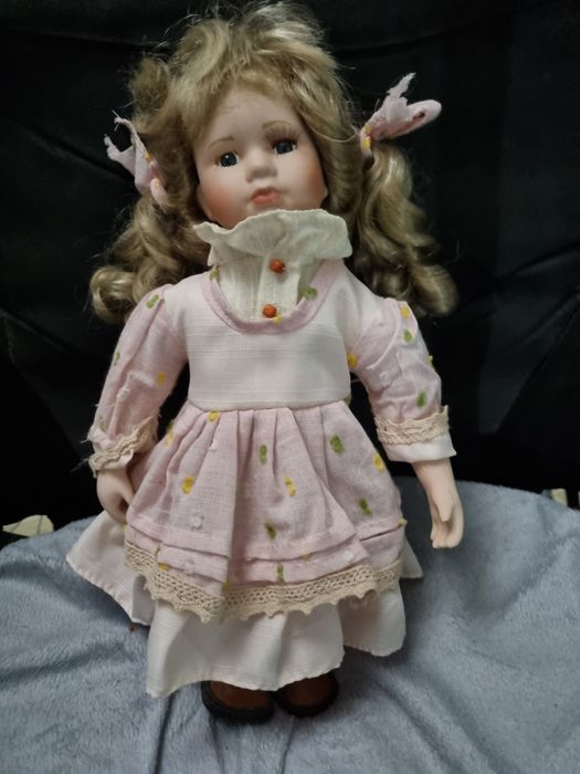 Кукла очень очень красивая