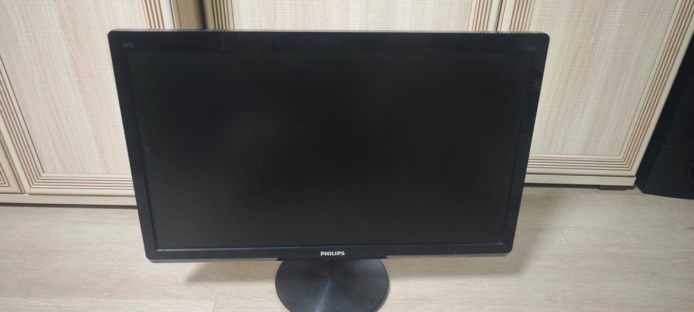 Монитор Philips 24"
