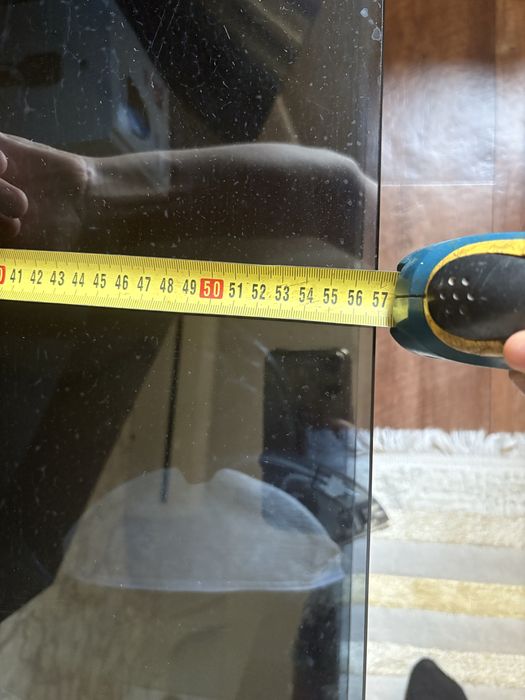 Продам тумбу под телевизор.